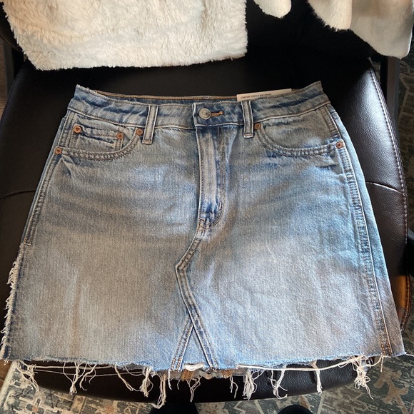 NWT American Eagle Super Hi-rise A-Line Mini Skirt - Picture 1 of 5